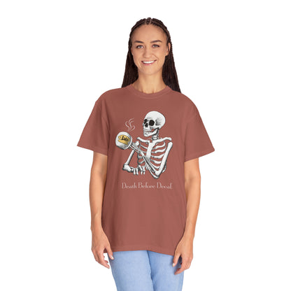 Gilmore Girls Halloween Skeleton Drinking Luke's Coffee Unisex Garment-Dyed T-shirt